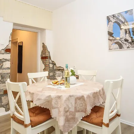 Apartman Forum Oasis *