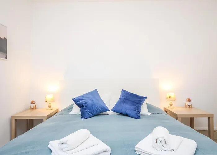 Forum Oasis Apartman *